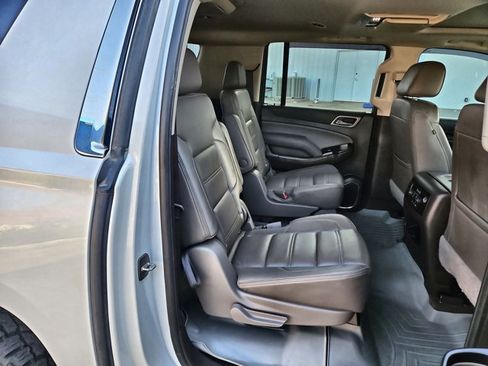 Used 2019 GMC Yukon XL Denali w/ Denali Ultimate Package AWD/4WD image 23