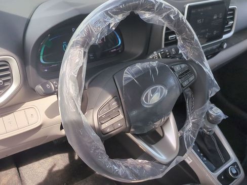 New 2026 Hyundai Venue SEL FWD image 13