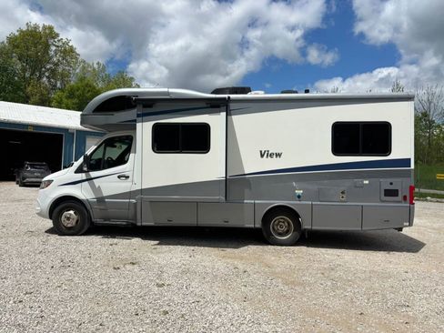 Used 2019 Mercedes-Benz Sprinter 170 image 10