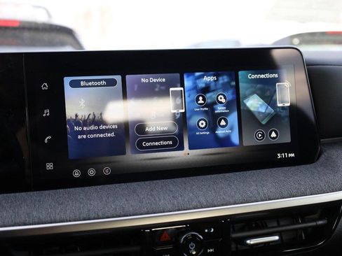 New 2026 Nissan Kicks S image 11