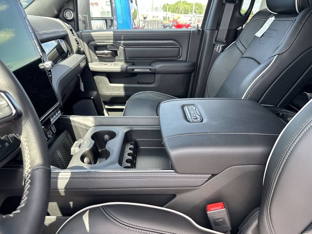 New 2026 RAM 2500 Rebel w/ Rebel Level 2 Equipment Group AWD/4WD image 21