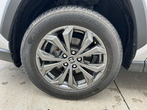 Certified 2023 Toyota RAV4 XLE Premium AWD/4WD image 11