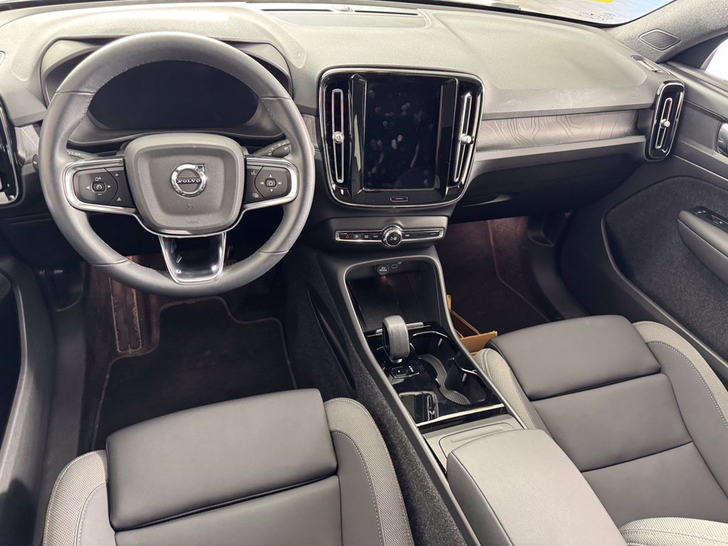 Certified 2023 Volvo C40 Recharge Core AWD/4WD image 15