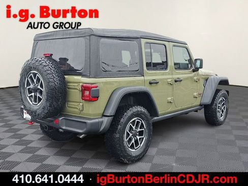 New 2025 Jeep Wrangler Unlimited Rubicon w/ Convenience Group image 4