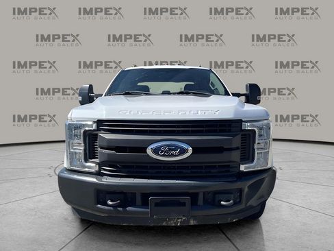 Used 2019 Ford F350 XL w/ Power Equipment Group image 3