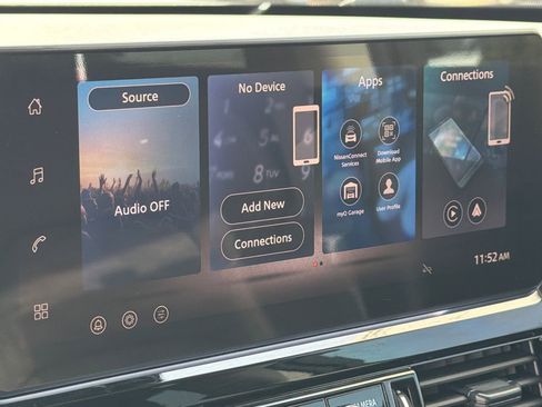 New 2026 Nissan Pathfinder SV image 24