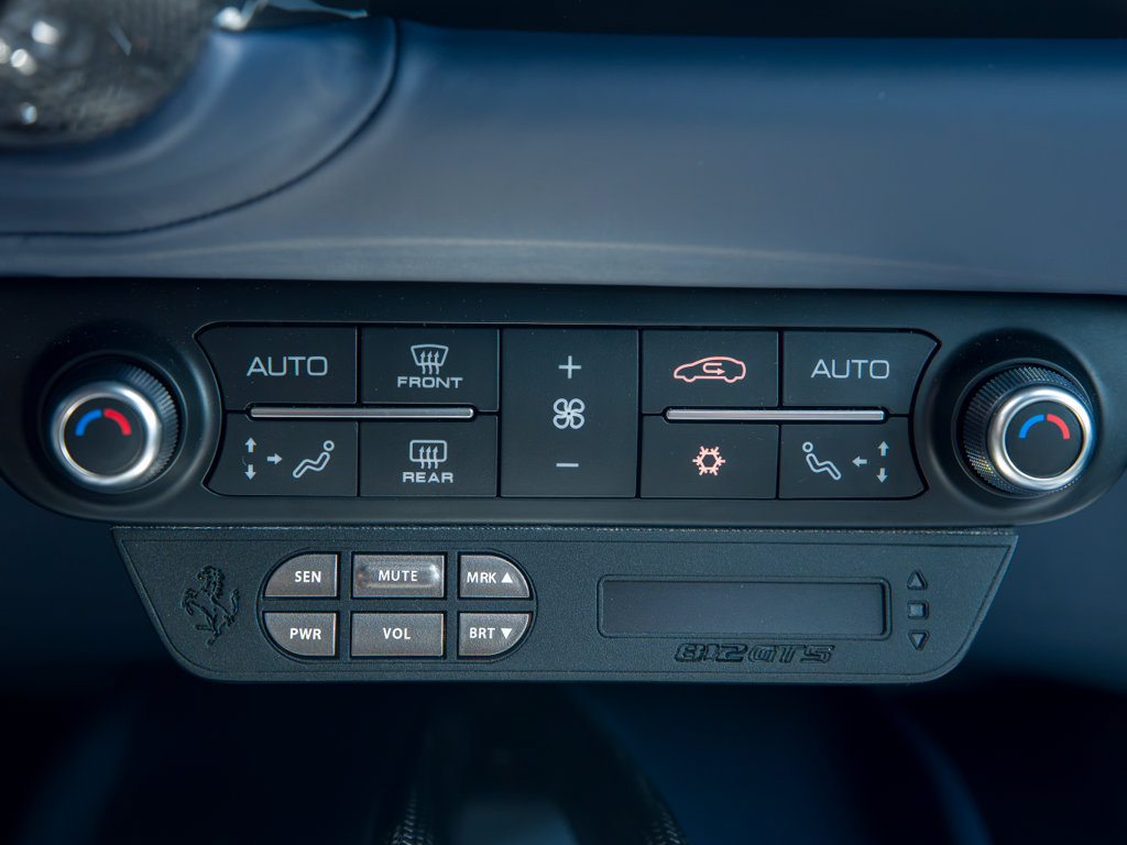 Certified 2021 Ferrari 812 GTS RWD image 18