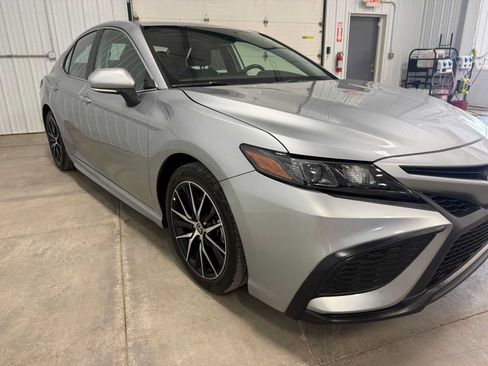 Certified 2024 Toyota Camry SE w/ Cold Weather Package FWD image 10