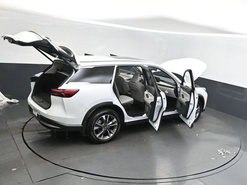 Certified 2026 INFINITI QX60 Pure w/ Cargo Package image 51