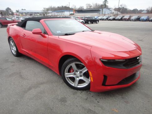 Used 2019 Chevrolet Camaro LT image 3