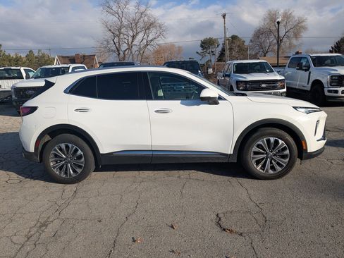 Used 2024 Buick Envision Preferred image 2