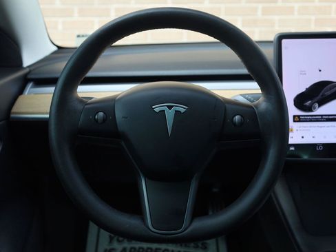 Used 2021 Tesla Model 3 Standard Range Plus RWD image 28