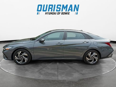 Used 2024 Hyundai Elantra Limited FWD image 3