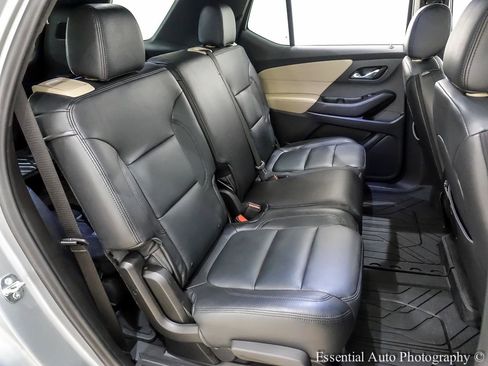 Used 2023 Chevrolet Traverse LS w/ Safety Package AWD/4WD image 30