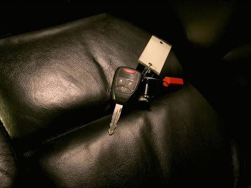 Used 2013 Jeep Wrangler Unlimited Sahara w/ Connectivity Group image 14