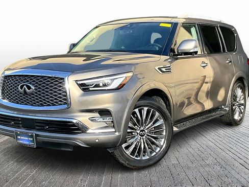 Certified 2018 INFINITI QX80 Base w/ Driver Assistance Package image 3
