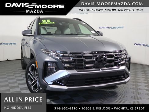 Used 2025 Hyundai Tucson Limited AWD/4WD image 1