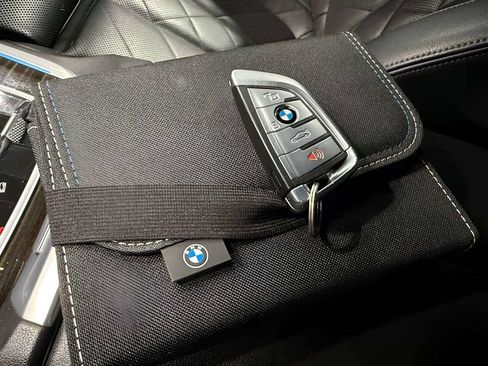 Used 2023 BMW X5 xDrive45e AWD/4WD image 38