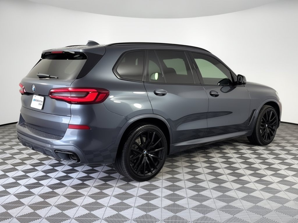 Used 2022 BMW X5 sDrive40i w/ M Sport Package RWD image 9
