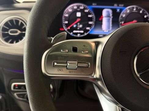 Used 2022 Mercedes-Benz G 63 AMG 4MATIC image 32