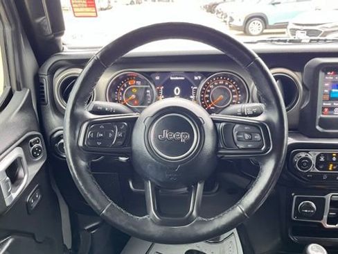 Used 2020 Jeep Wrangler Unlimited Willys image 22