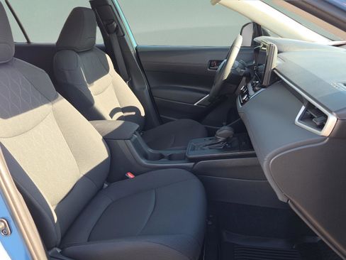 Certified 2026 Toyota Corolla Cross LE w/ Moonroof Package image 19