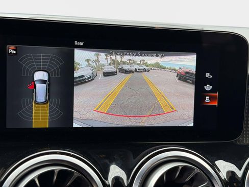 Used 2023 Mercedes-Benz EQB 250+ image 44