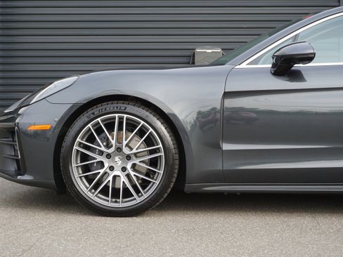Certified 2026 Porsche Panamera 4 AWD/4WD image 12