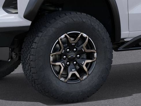 New 2026 Chevrolet Colorado ZR2 AWD/4WD image 10