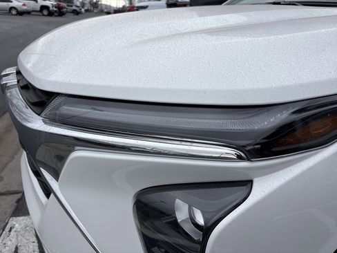 New 2026 Chevrolet Trax LT w/ Driver Confidence Package image 11