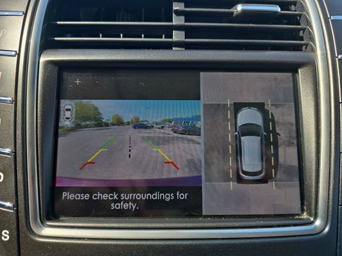 Used 2019 Lincoln Nautilus Black Label AWD/4WD image 15