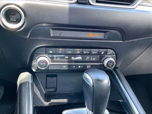 Used 2023 MAZDA CX-5 AWD 2.5 S w/ Premium Package image 41