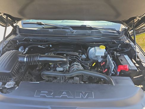 Used 2019 RAM 1500 Limited AWD/4WD image 31