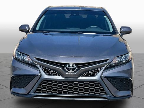 Used 2021 Toyota Camry SE FWD image 4