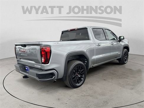 Used 2025 GMC Sierra 1500 Elevation image 5