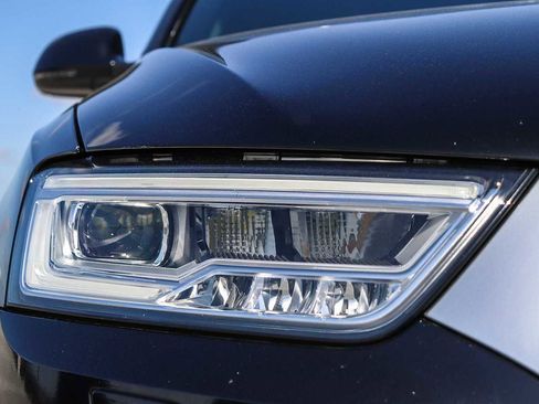 Used 2018 Audi Q3 2.0T Premium Plus w/ Premium Plus Package image 9