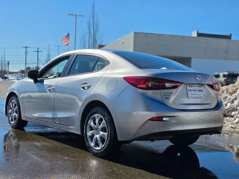 Used 2014 MAZDA MAZDA3 i Sport image 6