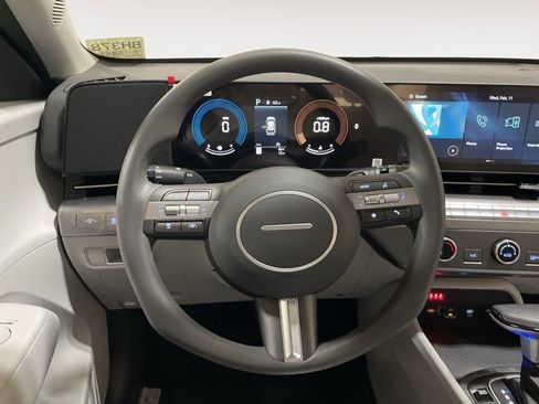 New 2026 Hyundai Kona SE image 13