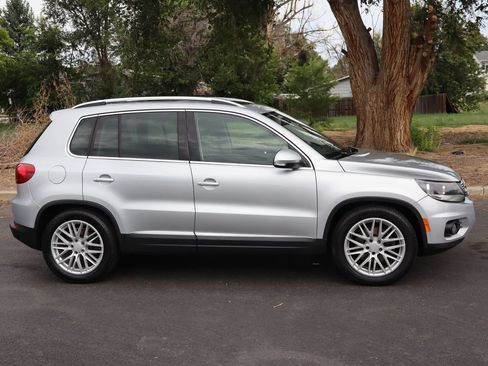 Used 2014 Volkswagen Tiguan SEL AWD/4WD image 3