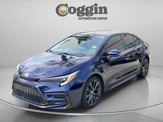 Certified 2023 Toyota Corolla SE w/ SE Package FWD video 1
