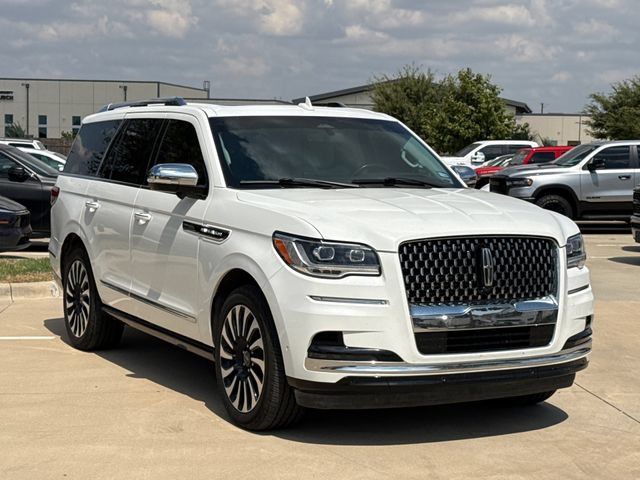 Used 2022 Lincoln Navigator Black Label AWD/4WD image 3