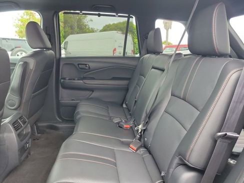 Certified 2023 Honda Passport TrailSport image 14