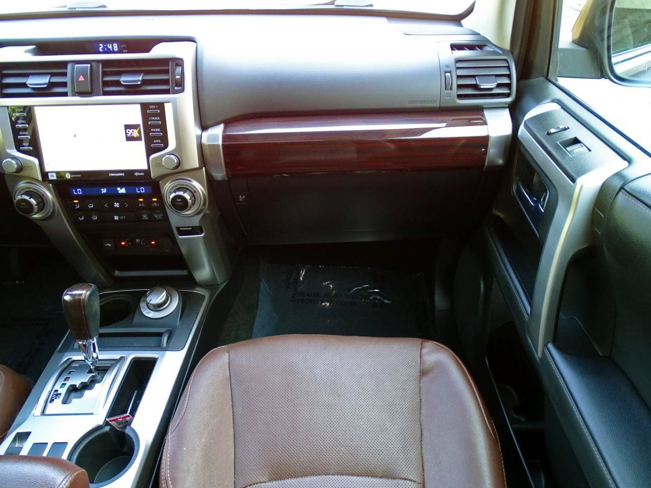 Used 2021 Toyota 4Runner Limited AWD/4WD image 36