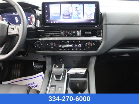 New 2026 Nissan Pathfinder SL image 19