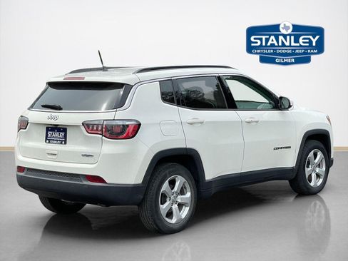 Used 2018 Jeep Compass Latitude FWD image 7