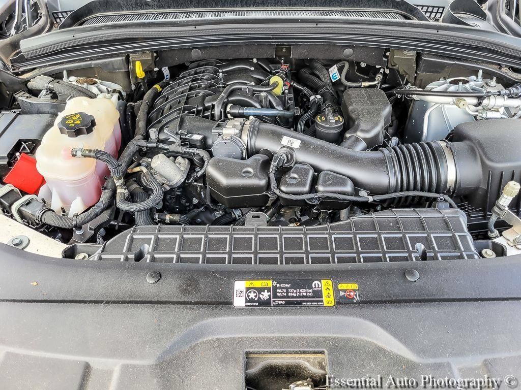 Used 2023 Jeep Grand Cherokee L Laredo RWD image 25