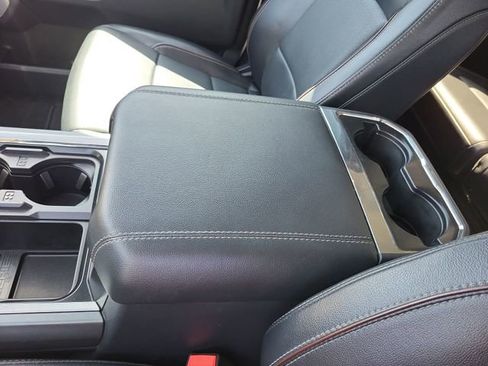 Used 2023 Ford F250 Lariat w/ Tow Technology Package image 22