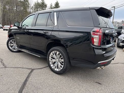 Used 2021 Chevrolet Tahoe Premier w/ Premium Package image 9