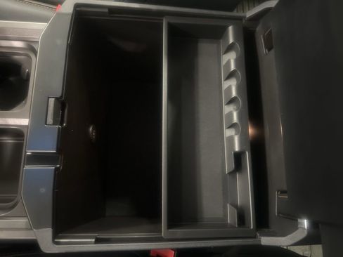 New 2026 Ford F350 Lariat w/ Chrome Package image 25