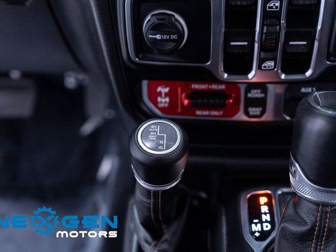 Used 2023 Jeep Wrangler Unlimited Rubicon 392 w/ Xtreme Recon 35" Tire Package image 16